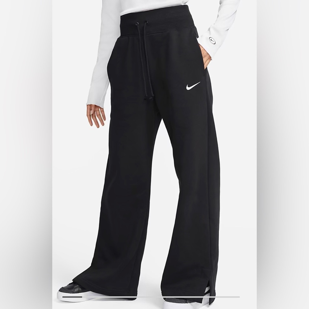 Nike High Waisted Wide Leg Fleece